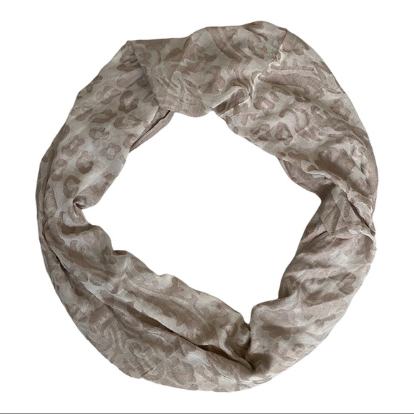 Neutral Patterned Circle Scarf - Picture 1 of 8